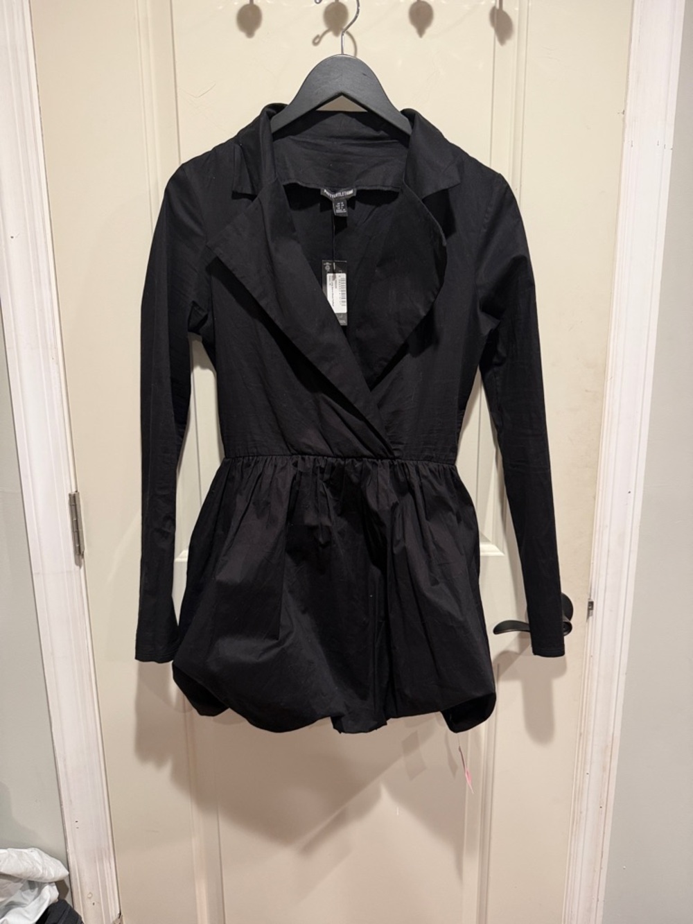 PLT Black long sleeve blazer puffball dress plunge neckline mini puff